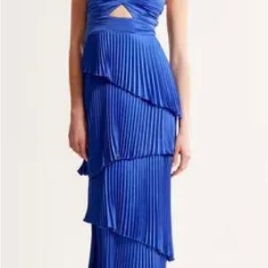 Abercrombie & Fitch Giselle Pleated Tiered Dress